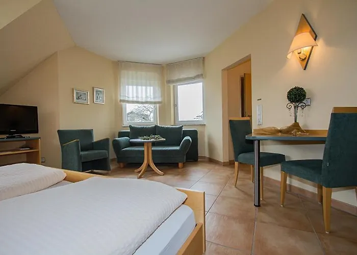 בית הארחה Toskana 3*